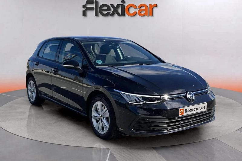Usado VW Golf VIII 110 CV (80 kW) 2021 Negro Berlina