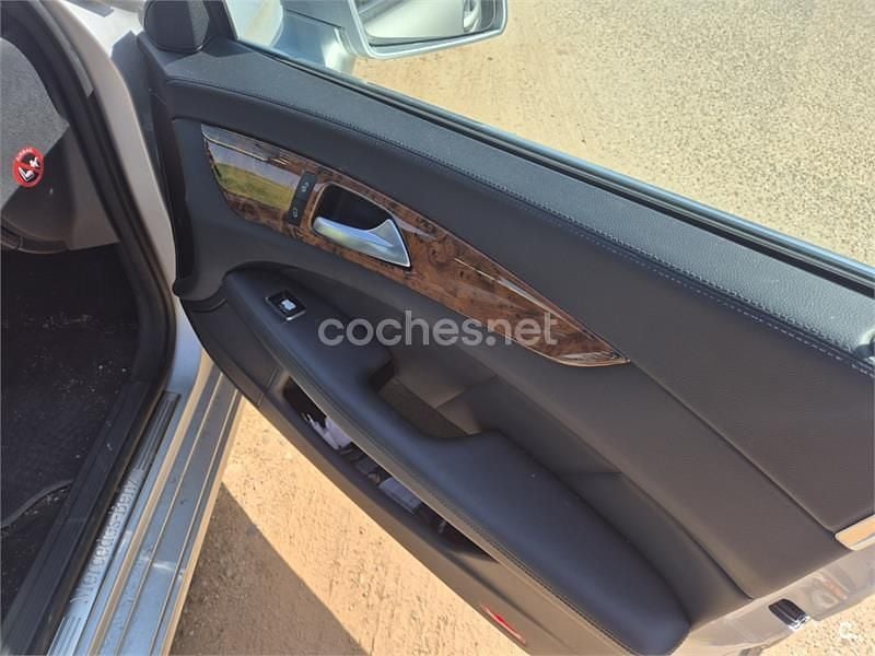 Usado Mercedes CLS350 265 CV (194 kW) 2011 Gris / plata Berlina