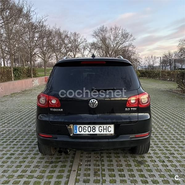 Usado VW Tiguan Sport 140 CV (102 kW) 2008 Negro SUV