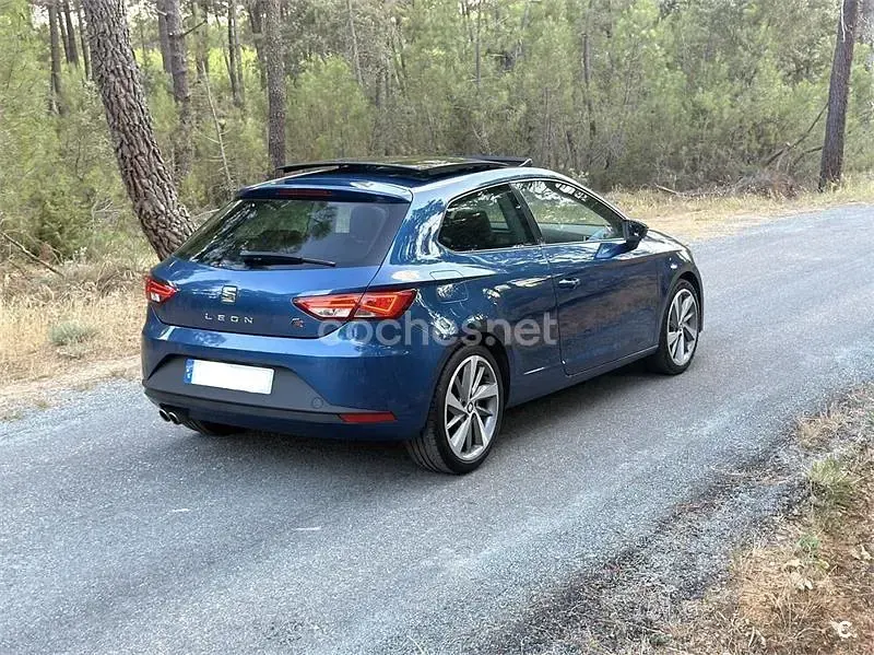 Usado Seat Leon SC FR 150 CV (110 kW) 2016 Azul Utilitario