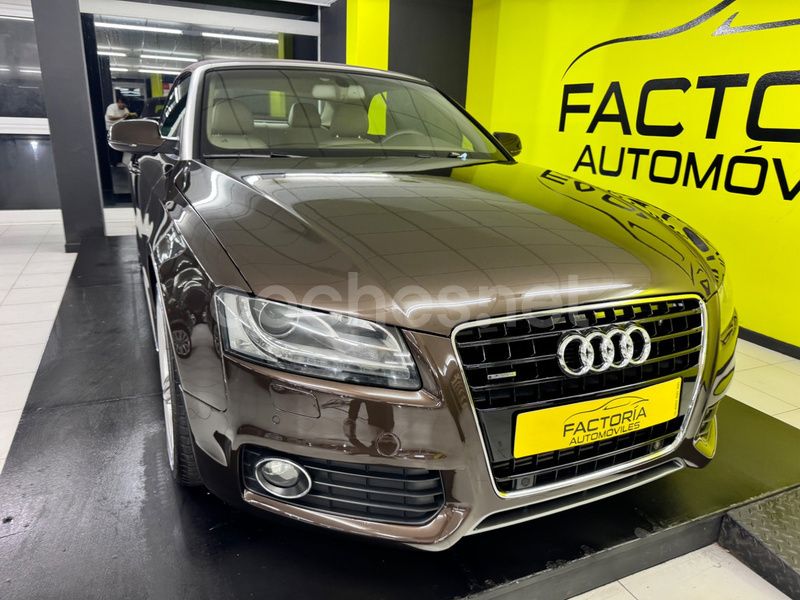 Usado Audi A5 Cabriolet S-Line 240 CV (176 kW) 2011 Marrón Descapotable