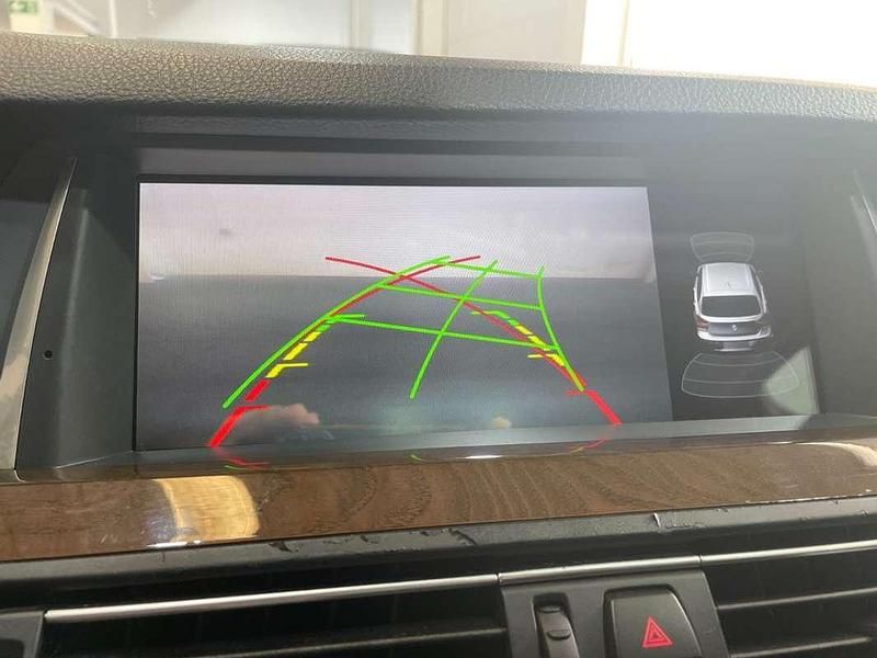 Usado BMW 320 184 CV (135 kW) 2011 Negro Familiar