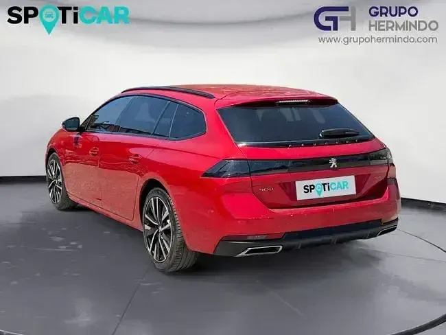 Usado Peugeot 508 SW GT 130 CV (95 kW) 2022 Rojo Familiar