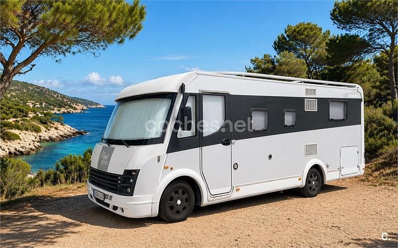 Usado Iveco Daily 96 CV (70 kW) 2009 Gris / plata Pickup/Camioneta