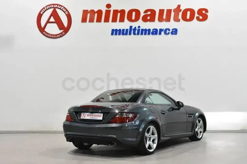 Usado Mercedes SLK250 AMG 204 CV (150 kW) 2013 Gris Descapotable