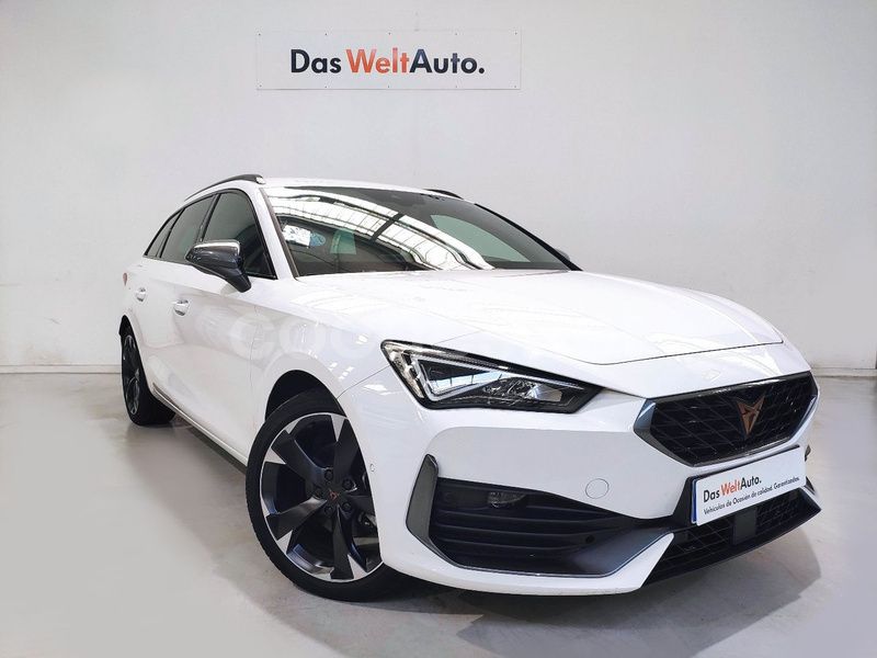 Blanco Usado 2023 Cupra Leon Familiar | 24.490 € (Precio justo) - Imagen 1/4