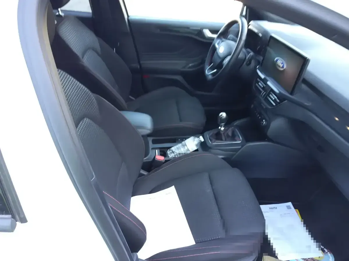 Usado Ford Focus Active 125 CV (91 kW) 2024 Blanco Utilitario