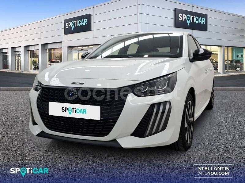 Blanco Usado 2024 Peugeot 208 Active Utilitario | 17.700 € - Imagen 1/4