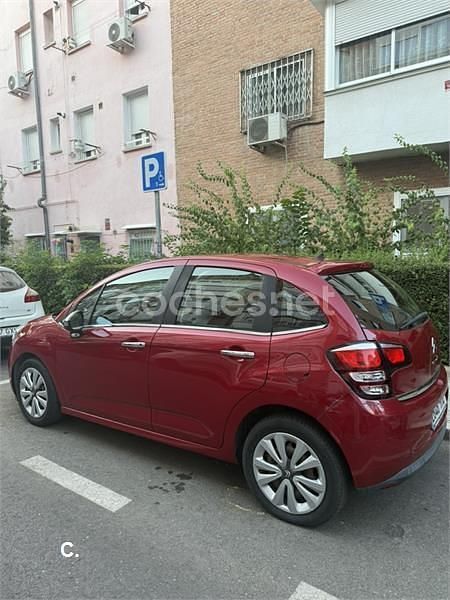 Usado Citroën C3 PureTech 82 CV (60 kW) 2014 Granate Berlina