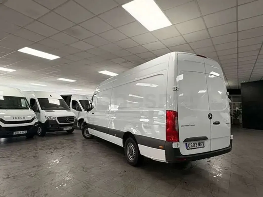 Usado Mercedes Sprinter 150 CV (110 kW) 2022 Blanco Van