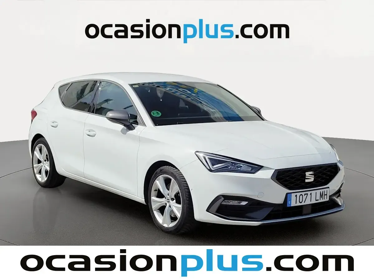 Usado Seat Leon FR 150 CV (110 kW) 2021 Blanco Utilitario