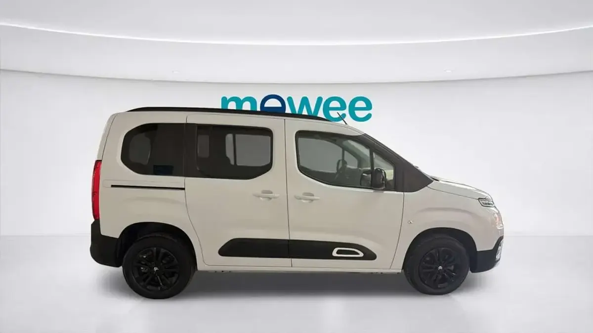 Usado Citroën Berlingo Business Class 110 CV (80 kW) 2023 Blanco Monovolumen
