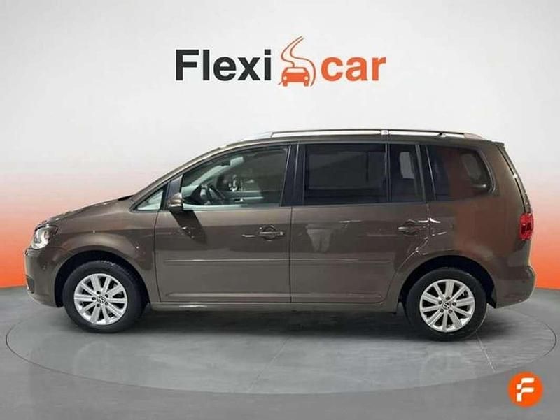 Usado VW Touran Business 105 CV (77 kW) 2015 Marrón Monovolumen