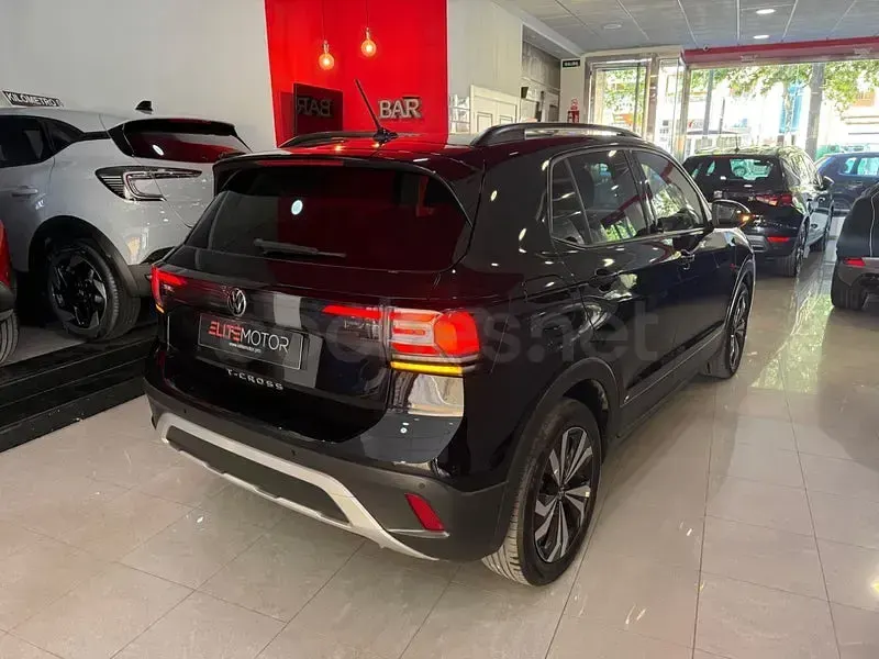 Usado VW T-Cross 115 CV (84 kW) 2025 Negro SUV