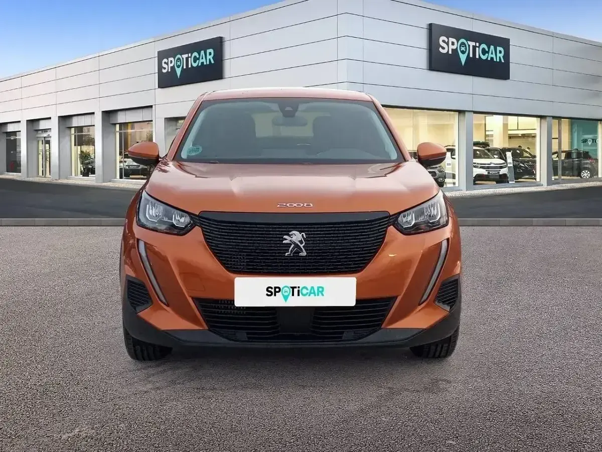 Usado Peugeot 2008 Active 101 CV (74 kW) 2021 Naranja SUV