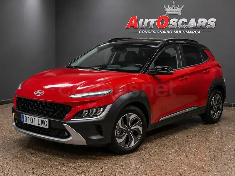 Usado Hyundai Kona 141 CV (103 kW) 2022 Granate SUV