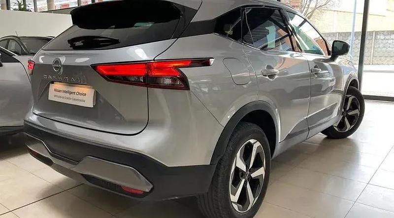 Usado Nissan Qashqai N-Connecta 160 CV (117 kW) 2024 Plata diamante SUV