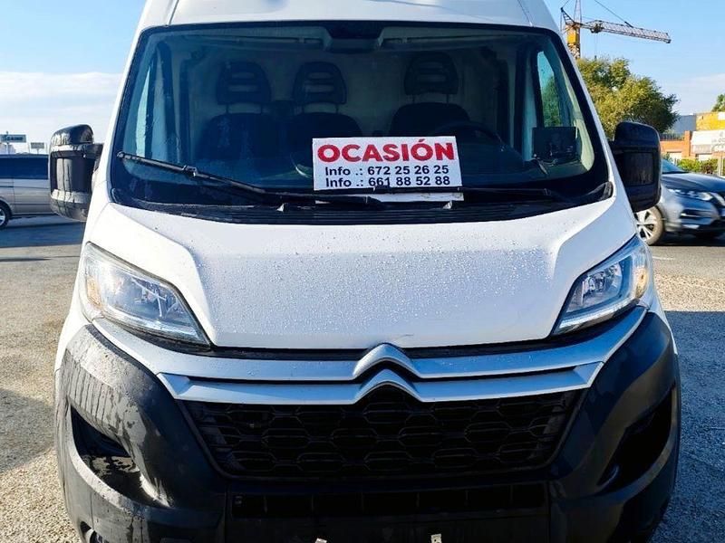 Usado Citroën Jumper 140 CV (102 kW) 2020 Blanco Monovolumen