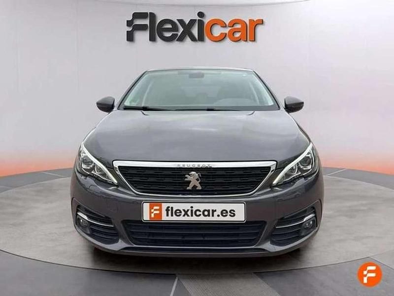 Usado Peugeot 308 Style 131 CV (96 kW) 2020 Gris Utilitario