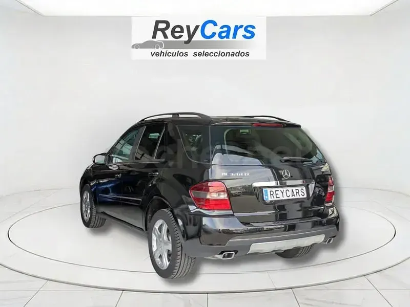 Usado Mercedes ML320 224 CV (164 kW) 2006 Negro SUV