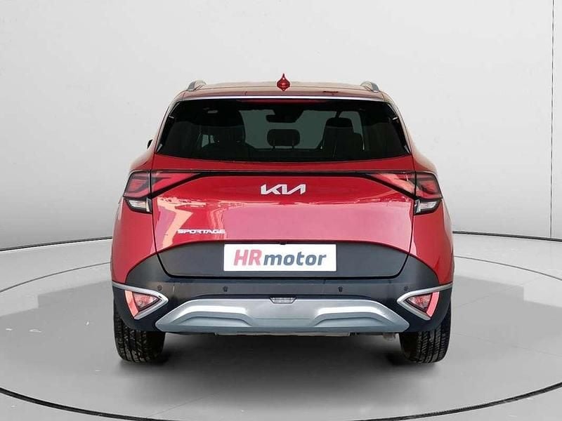 Usado Kia Sportage Motion 151 CV (111 kW) 2022 Rojo SUV