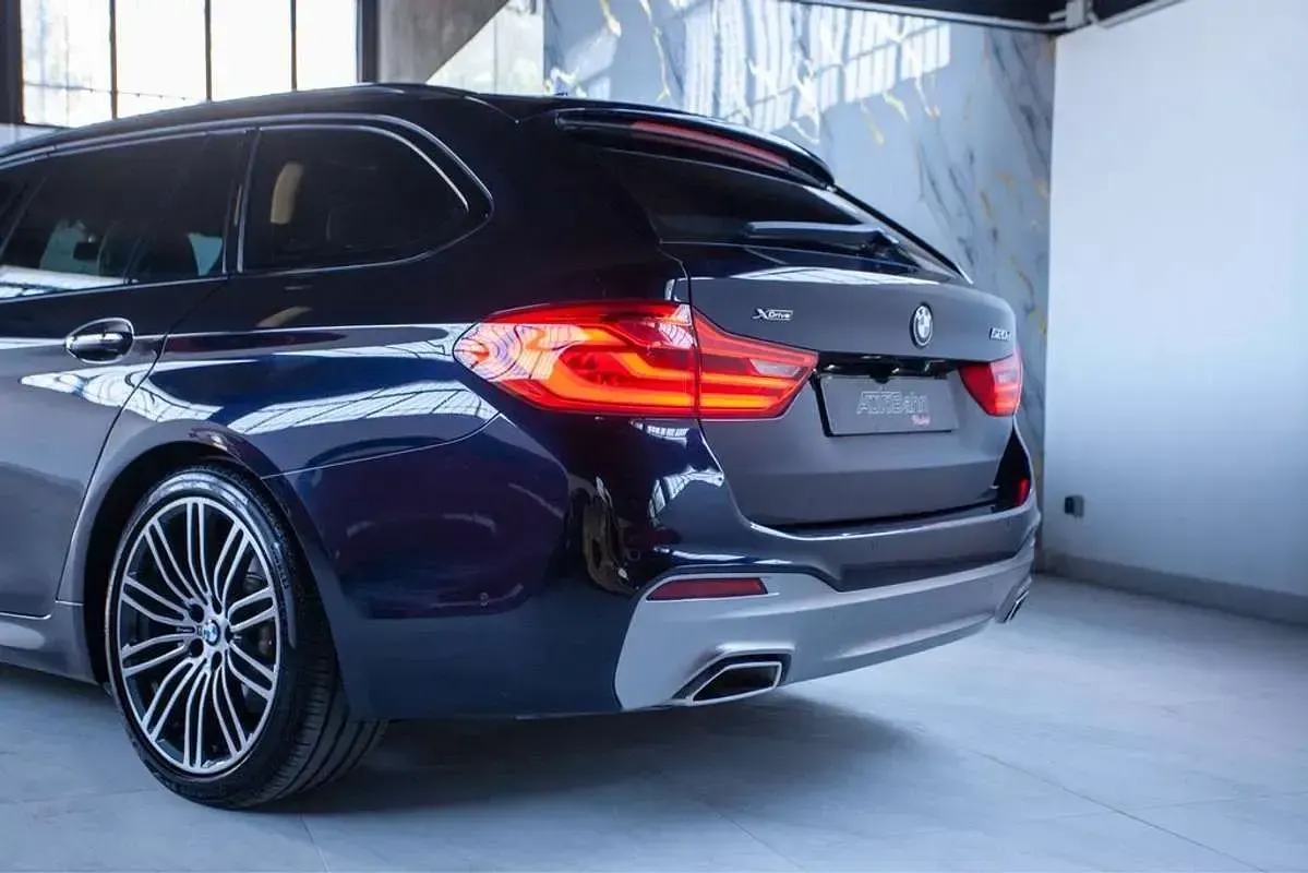 Usado BMW 520 Comfort Edition 190 CV (139 kW) 2018 Azul Familiar