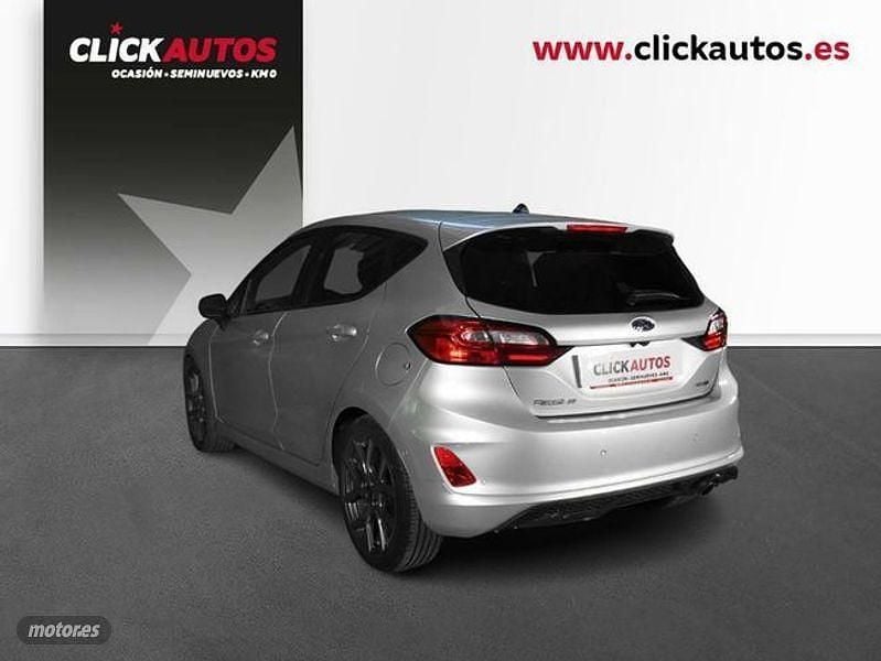Usado Ford Fiesta ST-Line 125 CV (91 kW) 2022 Plateado Utilitario
