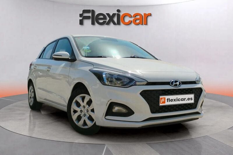 Blanco Usado 2019 Hyundai i20 Berlina | 10.890 € (Precio justo) - Imagen 1/4