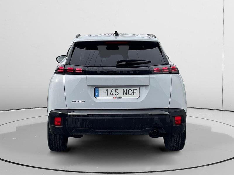 Usado Peugeot 2008 Allure 101 CV (74 kW) 2025 Blanco SUV