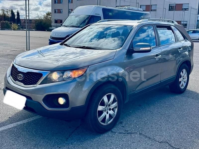 Gris / plata Usado 2011 Kia Sorento Active SUV | 4990 € (Super precio) - Imagen 1/4
