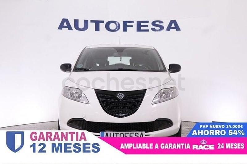 Usado Lancia Ypsilon 69 CV (50 kW) 2014 Blanco Utilitario