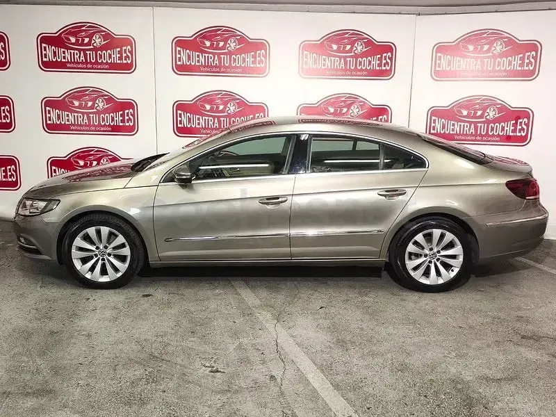 Usado VW CC 160 CV (117 kW) 2012 Beige Berlina