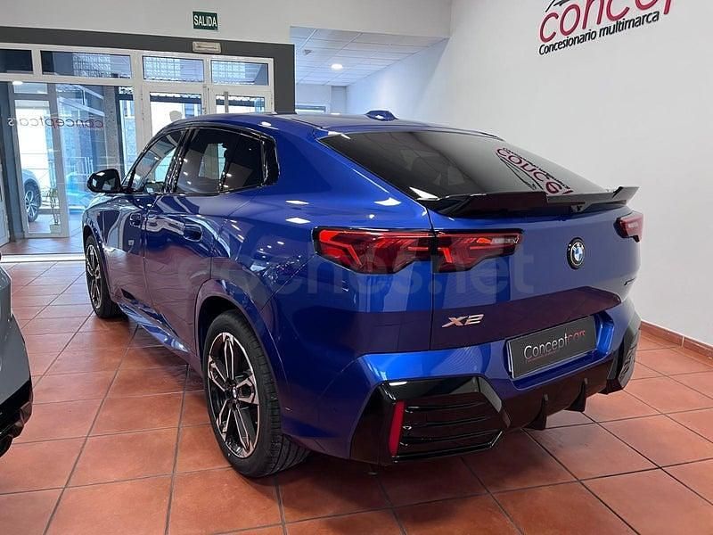 Usado BMW X2 Comfort Edition 163 CV (119 kW) 2025 Azul SUV