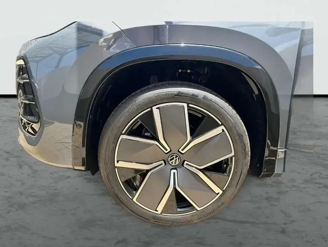 Usado VW Tayron R-line 150 CV (110 kW) 2026 Gris SUV