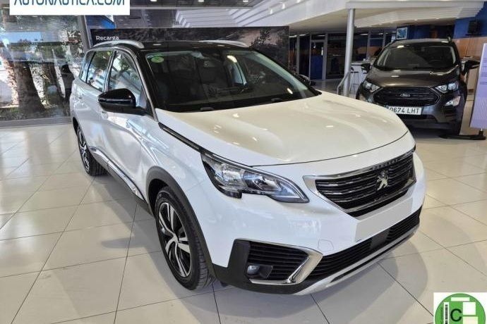 Usado 2019 Peugeot 5008 Allure Monovolumen | 15.800 € (Precio justo) - Imagen 1/4
