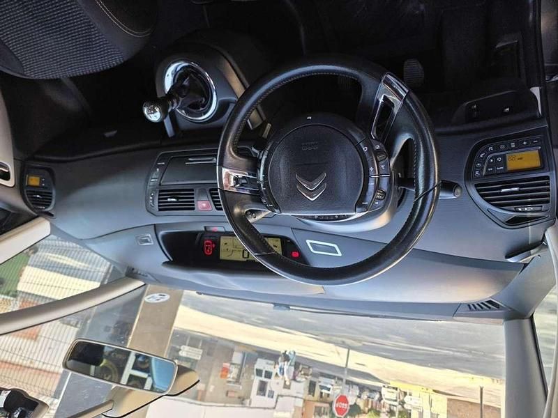 Usado Citroën C4 Exclusive 111 CV (81 kW) 2012 Beige Utilitario