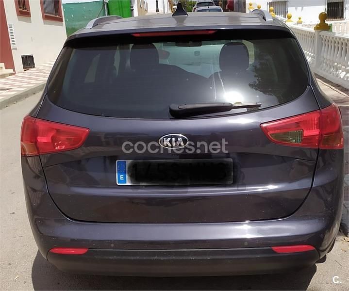Gris / plata Usado 2018 Kia Ceed Sportswagon Familiar | 11.900 € (Precio justo) - Imagen 1/4