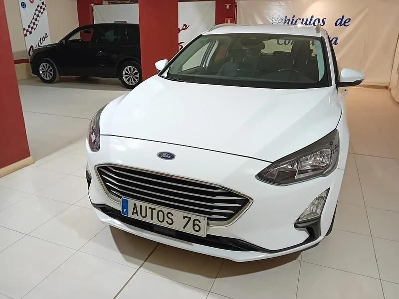 Käytetty Ford Focus Active 120 HP (88 kW) 2022 Valkoinen
