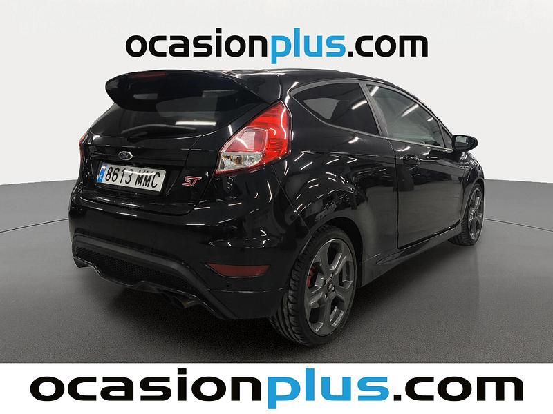 Usado Ford Fiesta ST 182 CV (133 kW) 2015 Negro Utilitario