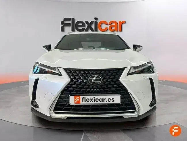 Usado Lexus UX Business Edition 184 CV (135 kW) 2023 Blanco SUV