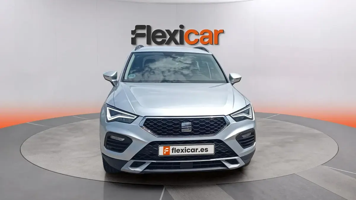 Usado Seat Ateca Style 150 CV (110 kW) 2023 Gris SUV