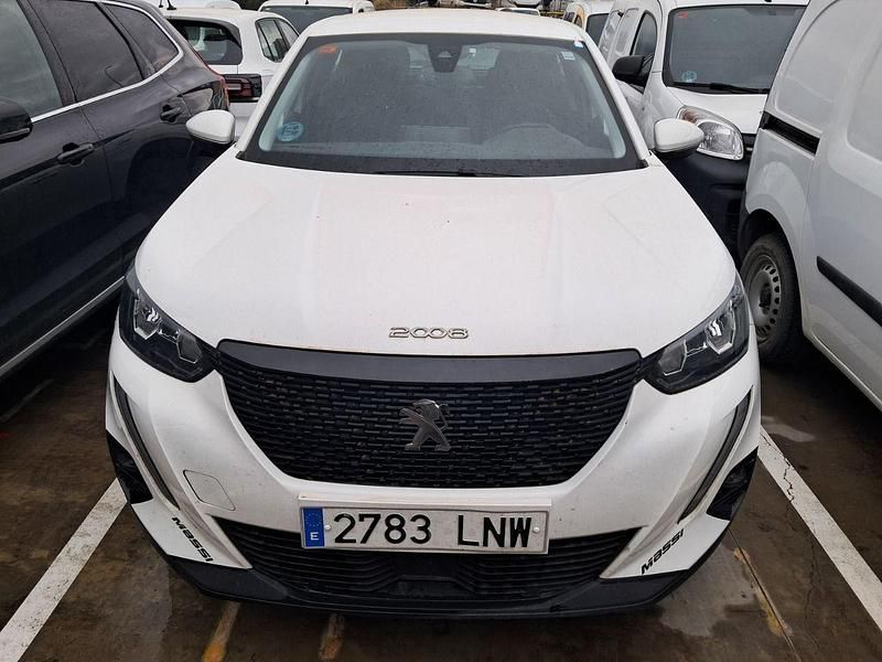 Usado Peugeot 2008 Active 110 CV (80 kW) 2021 Blanco SUV