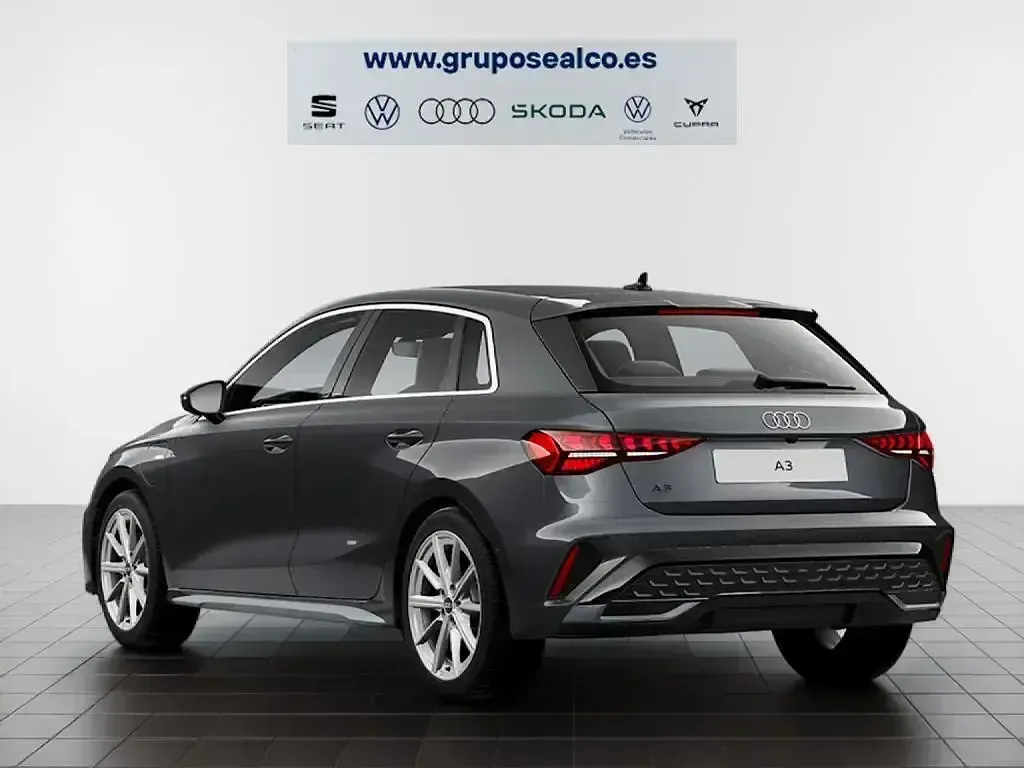 Nuevo Audi A3 Sportback e-tron Premium 204 CV (150 kW) 2026 Gris Utilitario