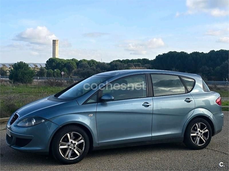 Azul Usado 2004 Seat Toledo Reference Berlina | 3100 € (Precio justo) - Imagen 1/1