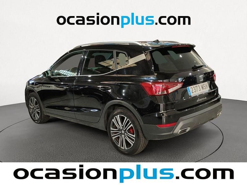 Usado Seat Arona FR 116 CV (85 kW) 2024 Negro SUV