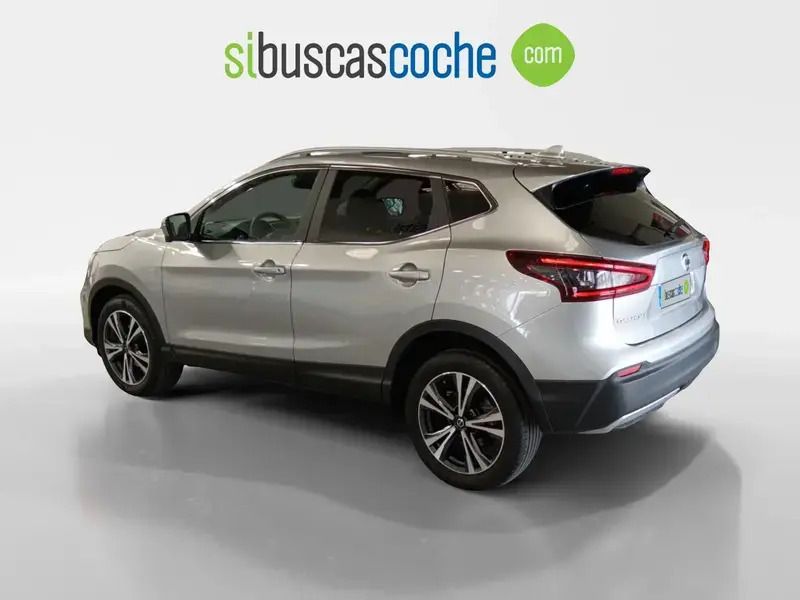 Usado Nissan Qashqai N-Connecta 115 CV (84 kW) 2021 Gris/plata SUV