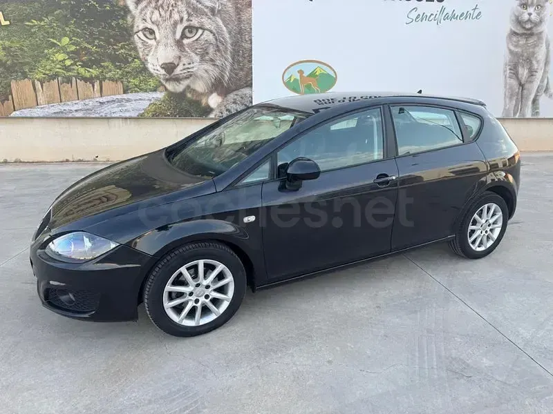 Usado Seat Leon Style 105 CV (77 kW) 2009 Negro Utilitario