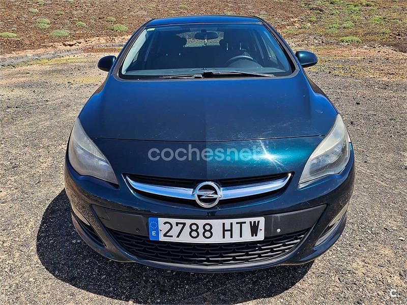 Usado Opel Astra Business 110 CV (80 kW) 2013 Azul Berlina