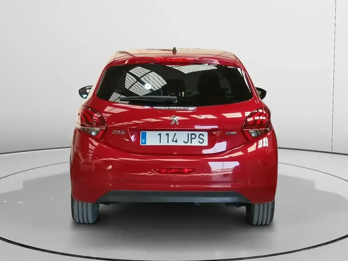 Occasion Peugeot 208 Style 82 PK (60 kW) 2016 Rood Hatchback