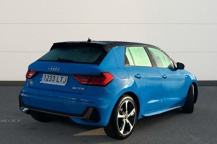 Usado Audi A1 Sportback S-Line 110 CV (80 kW) 2021 Azul Utilitario